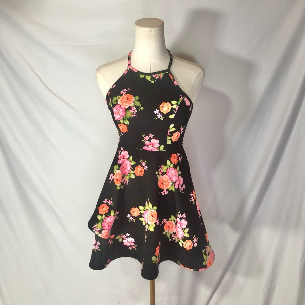 Floral Halter Dress Size Small XS Homecoming Prom Party Asymmetrical Ruffle